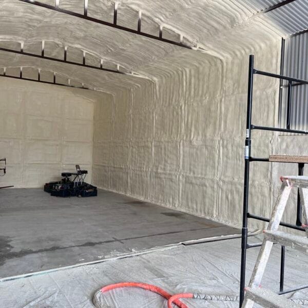 Magazyn ocieplony przy wykorzystaniu piany PUR zamknięto-komórkowej